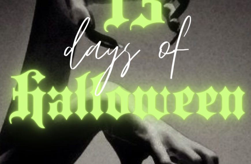 SAMMIWEEN: 13 DAYS OF HALLOWEEN